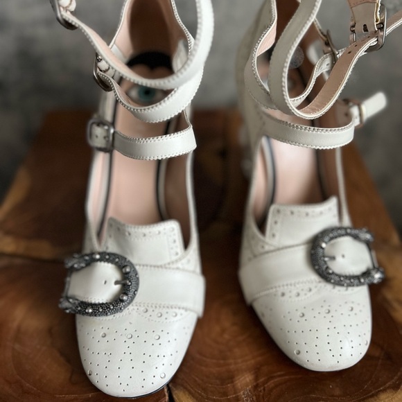 Gucci Pumps iconic booties leather heels western unique shoes buckle detail - Picture 14 of 16